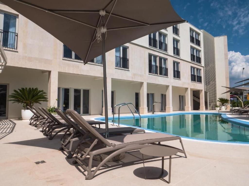 Supreme Bliss Apartment
